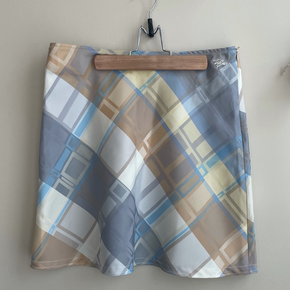 plaid mini skirt